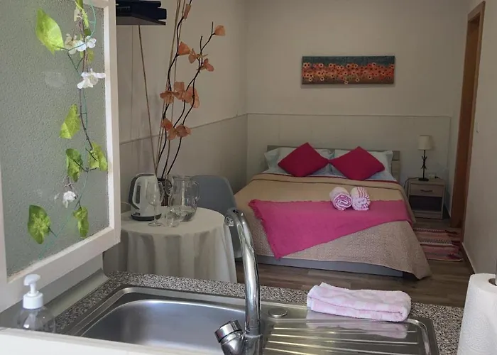 Tabua Village Madeira بيت ضيافة 4*