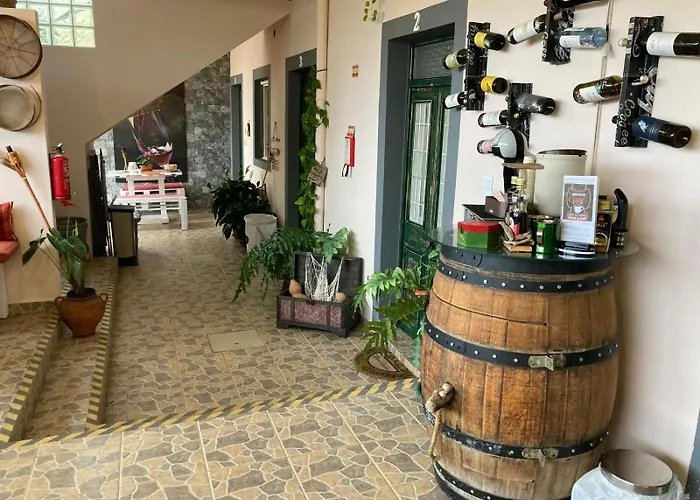 Tabua Village Madeira بيت ضيافة ريبيرا برافا