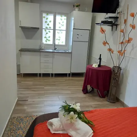 Tabua Village Madeira 招待所