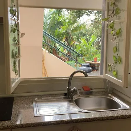 Tabua Village Madeira Гостевой дом