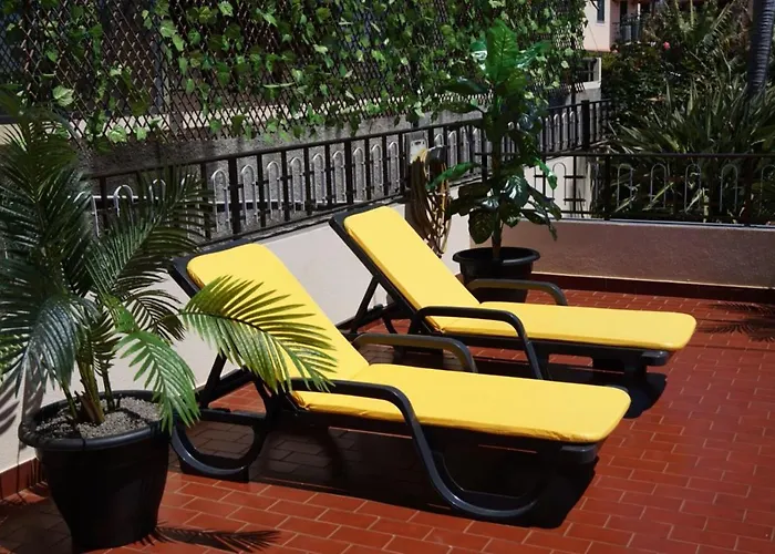 בית הארחה Tabua Village Madeira ריביירה בראבה