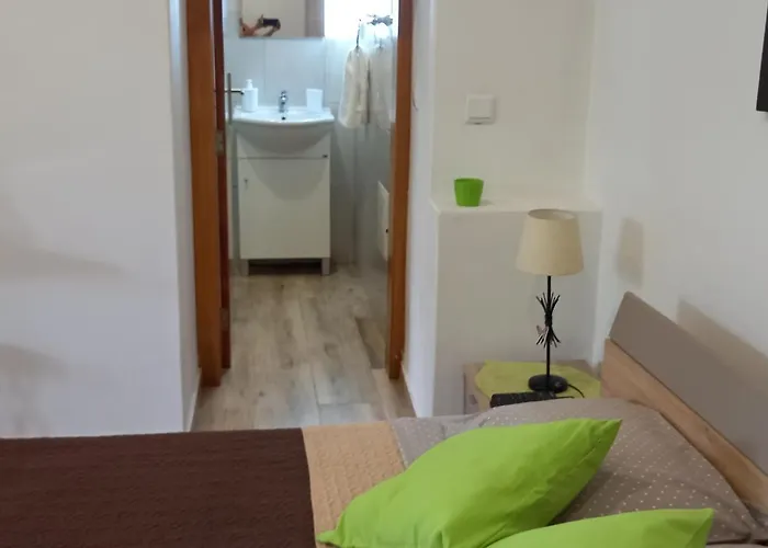 Tabua Village Madeira בית הארחה ריביירה בראבה