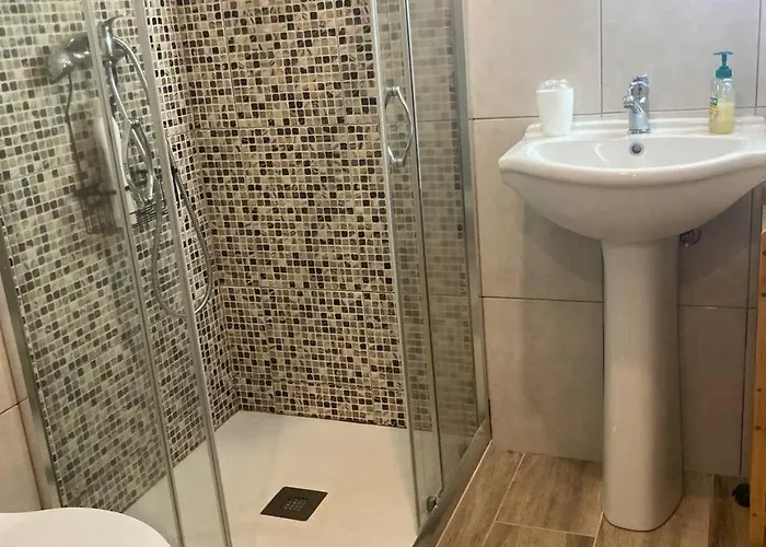 בית הארחה Tabua Village Madeira ריביירה בראבה